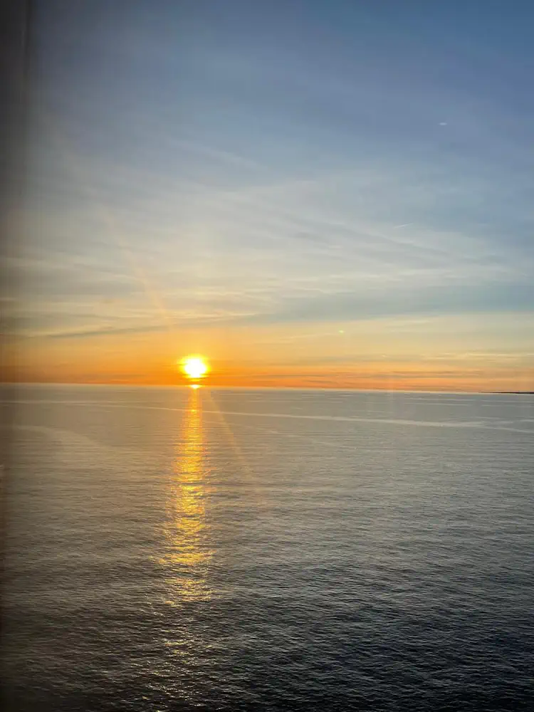 Infos Pratiques be&be beandbe Genève burn out - coucher de soleil